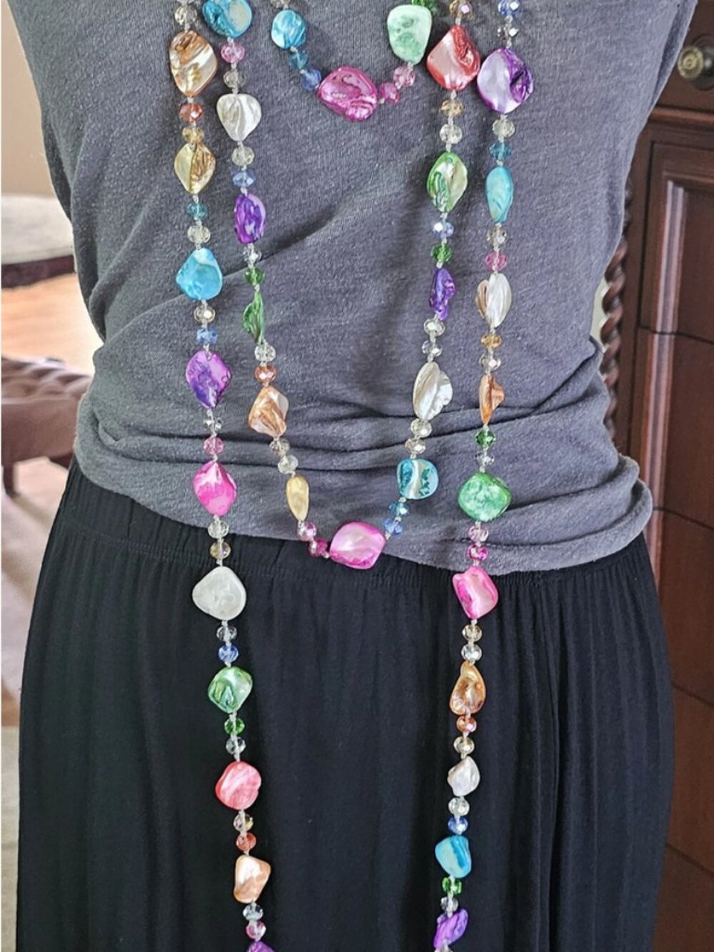 Unique Multi-Colored Shell Crystal Necklace - Picture 7 of 8